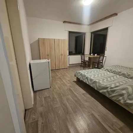 Haus *